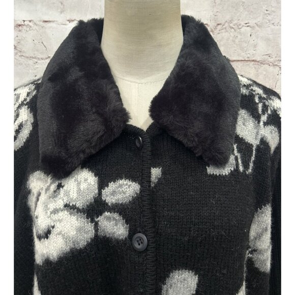Susan Bristol Cardigan Plus 2W Wool Black Floral Detach Faux Fur Collar NEW - Picture 2 of 5
